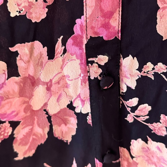 Flynn Skye Mallory Maxi Black Blossoms (19) - Picture 6 of 6